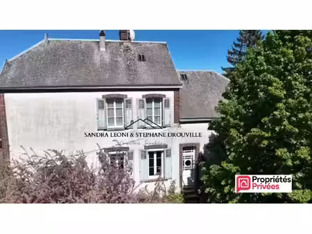 jouy - charmante maison bourgeoise a fort potentiel de 140 m²  6 pièces