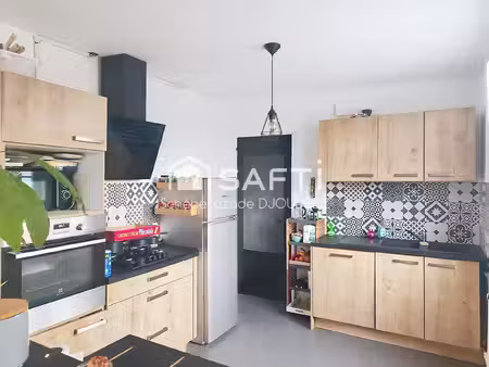 maison de 110m² - 4 chambres - garage - dependance - terrain