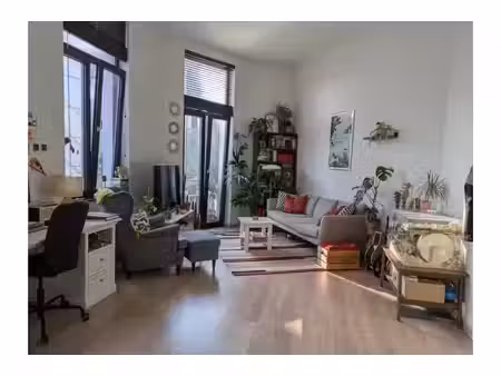 appartement à louer à kasteelstraat 58 anvers (rbx00297)