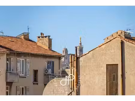 appartement t3 traversant de 66 m² avec vues panoramiques