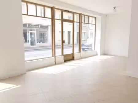 vente local commercial 45 m²