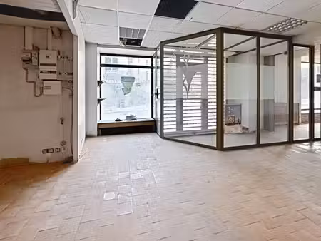 local commercial 120m2