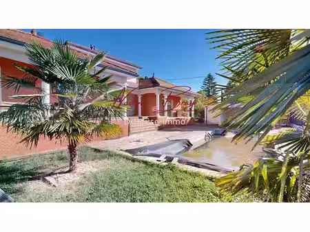 maison d'architecte avec piscine - 5 chambres