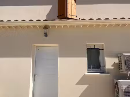 maison t3 parking privé et jardin à saint-paul-trois-châteaux