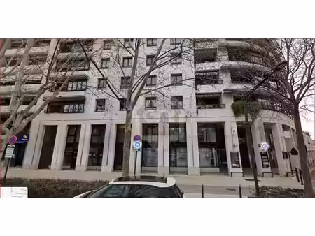 location garage à nîmes (30900)