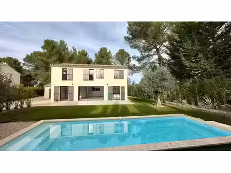 location maison 5 pièces 173 m² à aix-en-provence (13100)