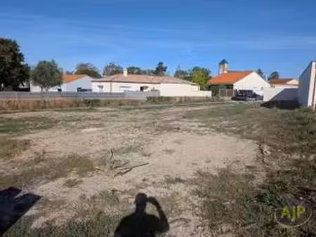 vente terrain au bignon (44140) : à vendre / 551m² le bignon