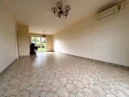 vente maison à pluguffan (29700) : à vendre / 106m² pluguffan