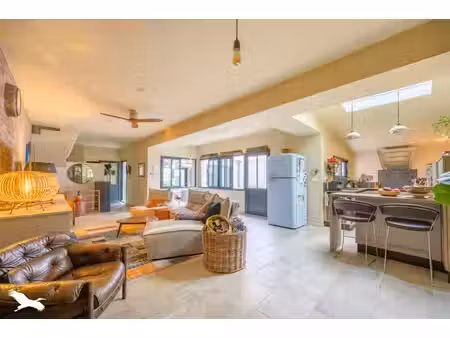 maison de luxe à vendre à la flotte
