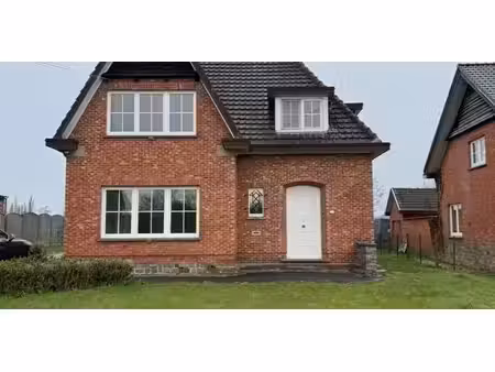 maison à louer à alken pour € 1.250 avec 3 chambres à coucher