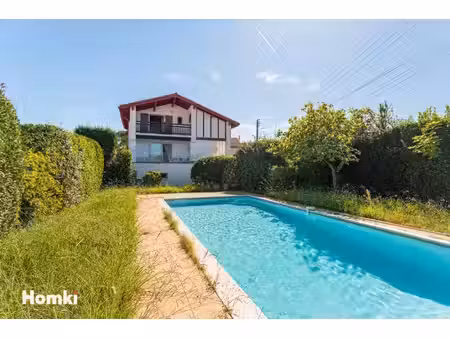 maison de luxe à vendre dans le quartier pignada