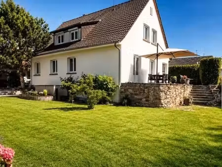 maison familiale 190m² - 5 chambres - piscine intérieure - terrain 12 ares