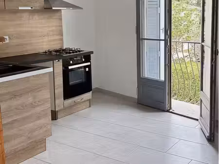 appartement 50m2 3 pièces + terrasse