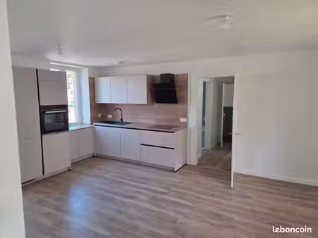 appartement 3 pièces 56m²