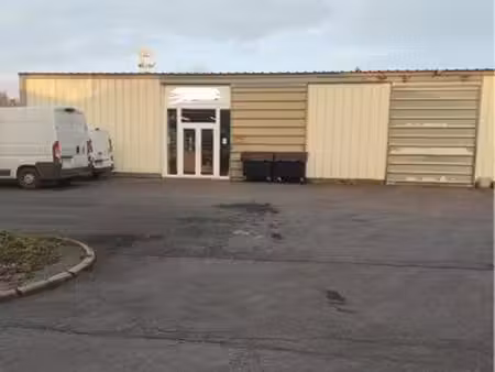 entrepôt commercial