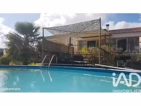 maison 8 pièces 145 m²