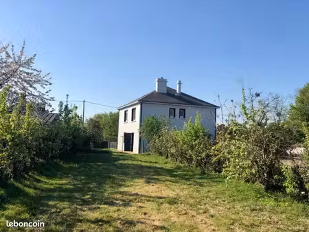 loue maison 150m2 avec jardin - 4 chambres