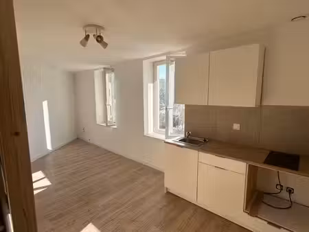 ? à louer – appartement 65 m² – entièrement rénové