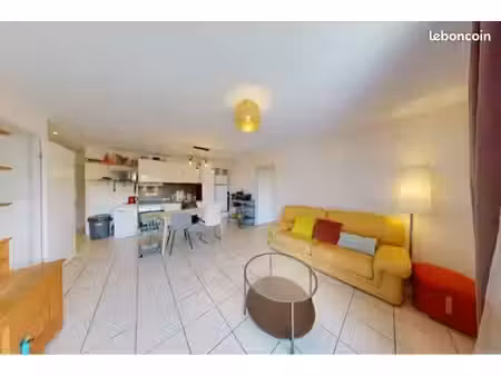 chambre en appt à ville la grand 5 min ceva