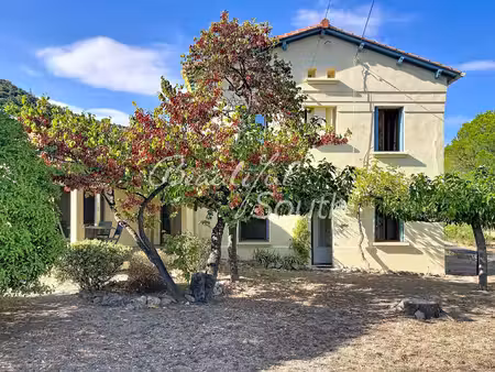 maison de caractère avec grand jardin  tarerach