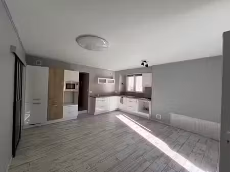 location maison 3 pièces 143 m² à gontaud-de-nogaret (47400)