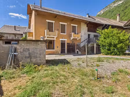 vente maison 8 pièces 189 m² chignin (73800)