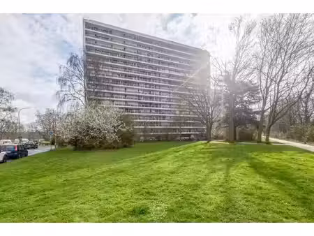 fijn 1-slaapkamerappartement met panoramisch uitzicht in sint-niklaas