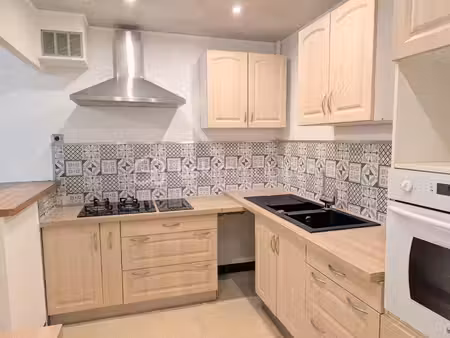 maison de village de 73 m² à roquemaure