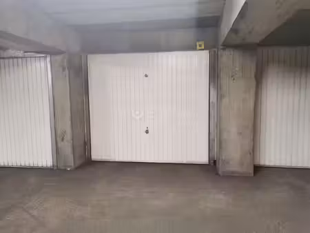garage parking à louer montpellier