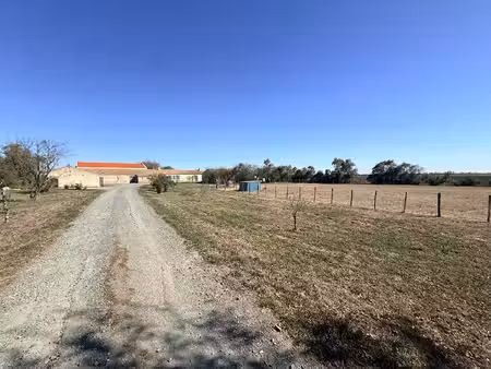 vente maison 5 pièces  160.00m²  champagné