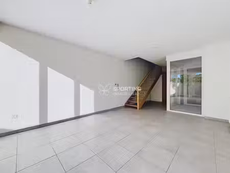 villa t3 de 70 30 m²