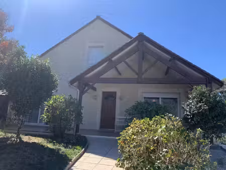 spacieuse maison de village de 5 chambres avec logement indépendant