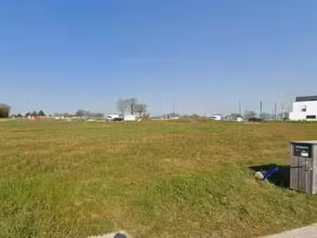 vente terrain à vern-sur-seiche (35770) : à vendre / vern-sur-seiche