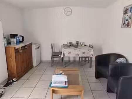 vente immeuble à la roche-sur-yon (85000) : à vendre / 89m² la roche-sur-yon