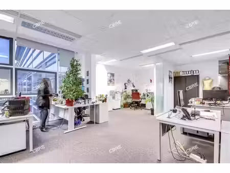 location bureau ivry sur seine 350 m²