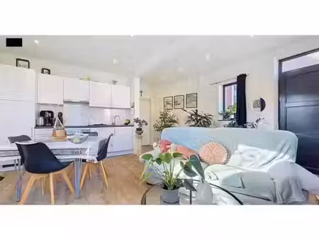appartement à vendre à rue joseph wauters 25 roselies (vbe71930)