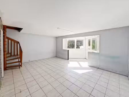 vente appartement 6 pièces  94.00m²  les mureaux