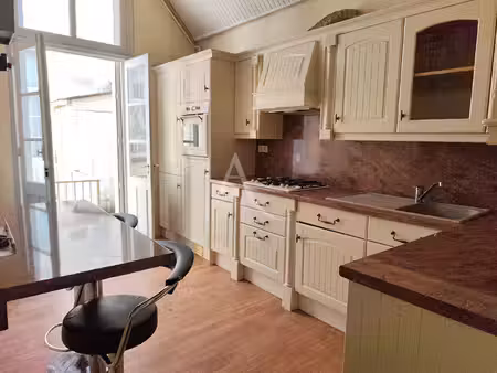 vente appartement 3 pièces  75.50m²  saintes