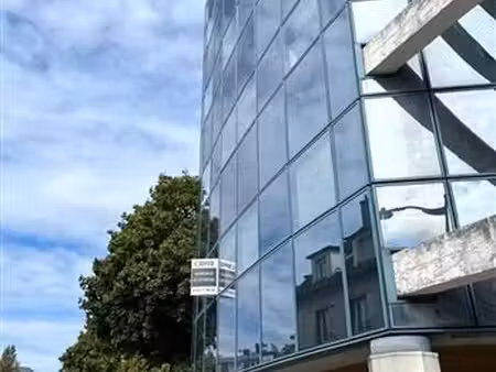 vente bureau creil 761 m²