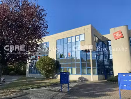 location bureau hoenheim 82 m²