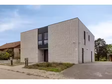 recente  energiezuinige woning met 4 slaapkamers in scherpenheuvel!