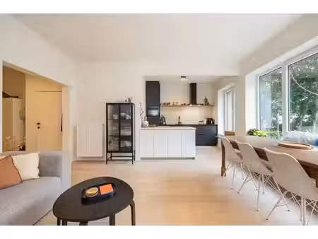 instapklaar appartement met ruime tuin