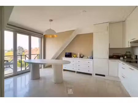 penthouse (134m²) met 2 slaapkamers incl. garagebox!