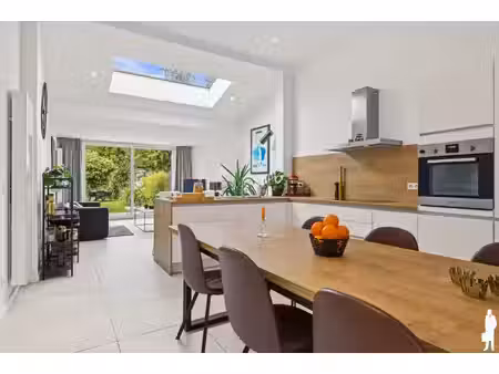 energiezuinige gerenoveerde woning met 3 slpk en tuin
