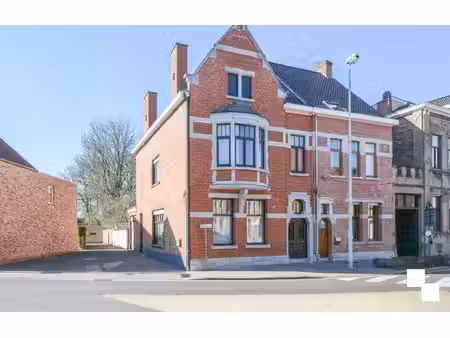 bordes vastgoed opent deuren