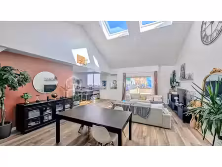 maison de 322 m² à fougeres