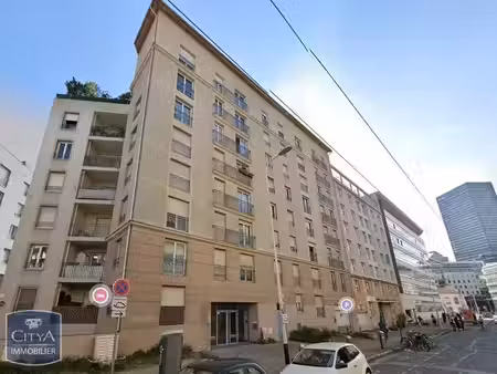 parking à louer - lyon 3e arrondissement (69003) - 75€
