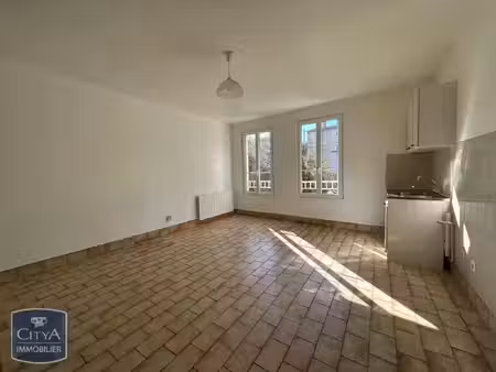 appartement à louer 2 pièces 41.54 m² - niort (79) - 400€