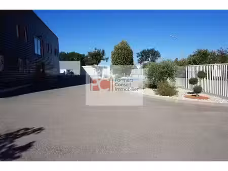 location local d’activités nîmes 30000 565m²