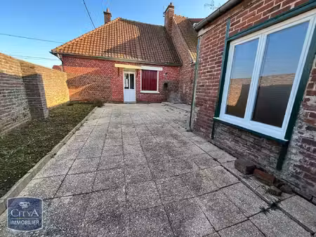 maison à louer 2 pièces 44.28 m² - chauny (02) - 585€